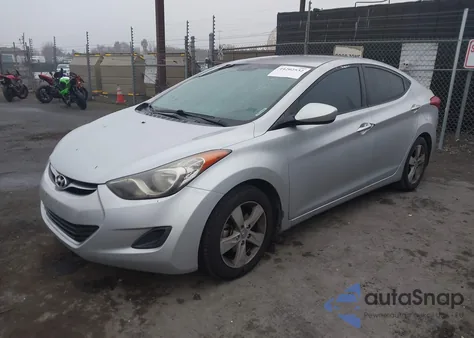 2013 Hyundai Elantra Gls z USA, uszkodzony, nr VIN KMHDH4AE5DU820693